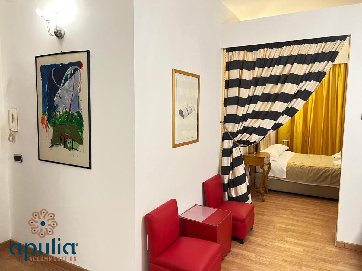Suite 141 By Apulia Accommodation Bari Luaran gambar